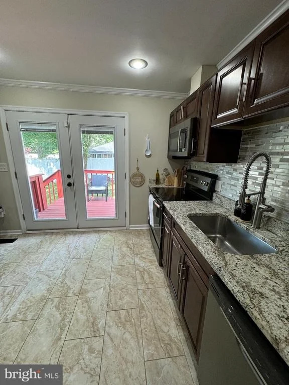 Photo of 242 11TH STREET