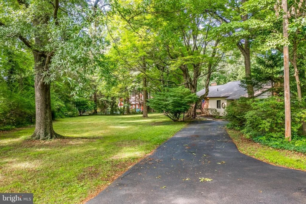Photo of 7503 RIDGE ROAD