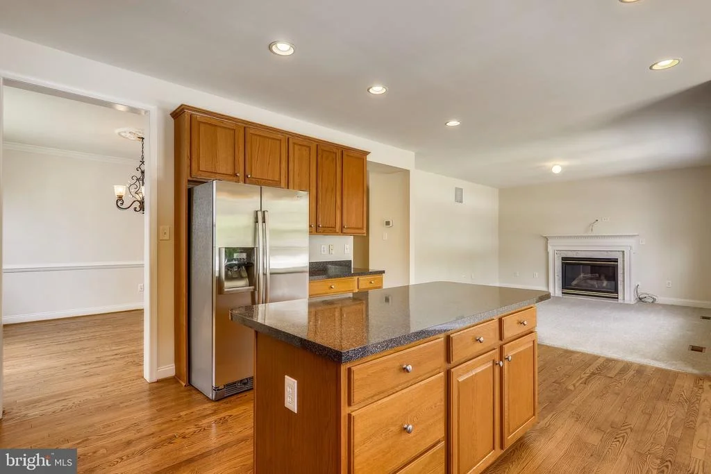 Photo of 9610 MASON LANE