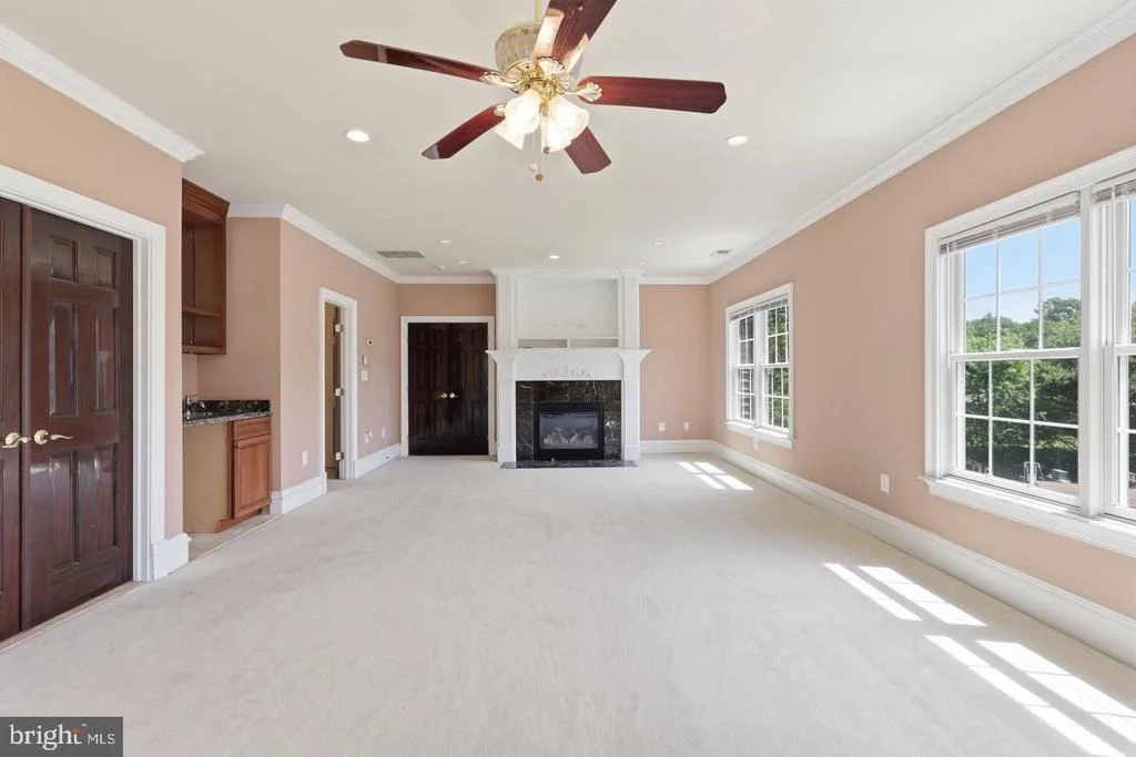 Photo of 8813 OAK LEAF DRIVE