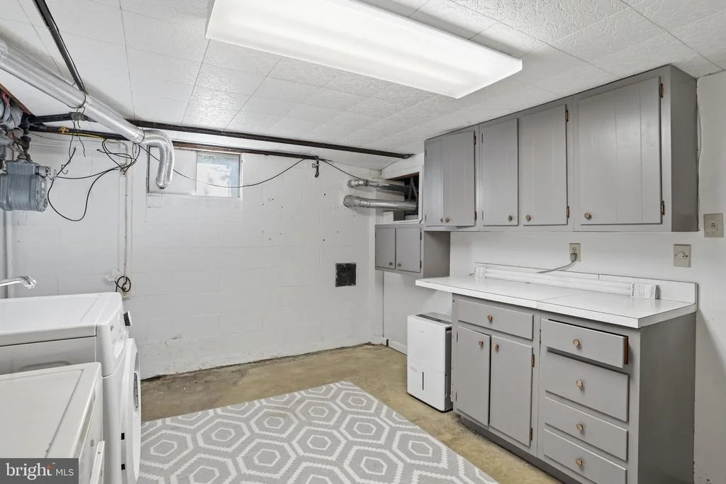 Photo of 1703 NIMITZ DRIVE
