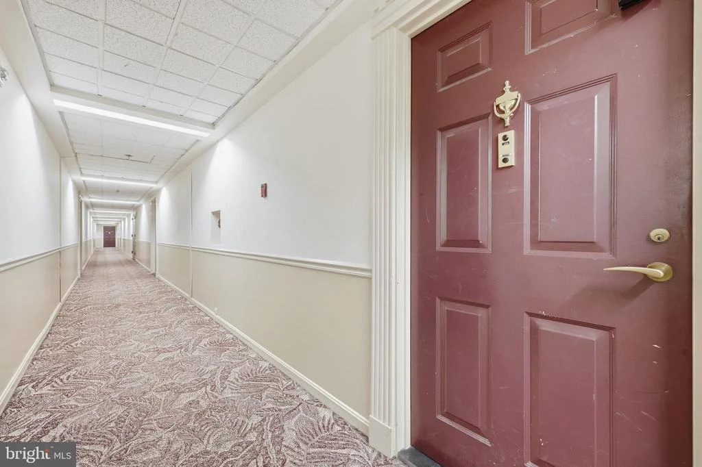 Photo of Unit 21006 at 15107 INTERLACHEN DRIVE
