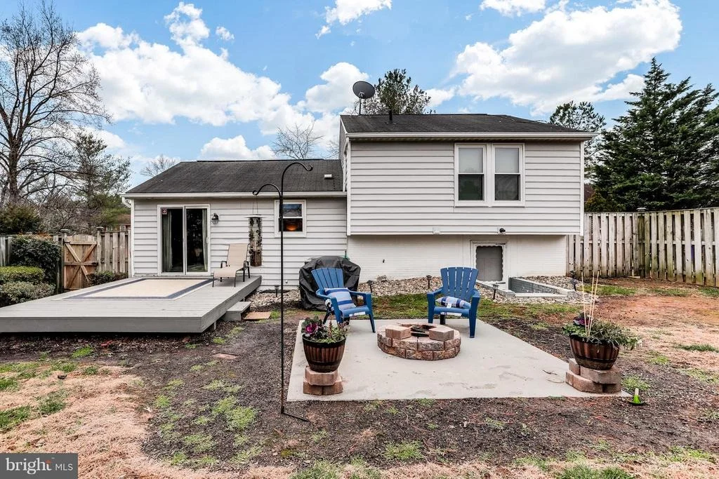 Photo of 1179 AVONDALE COURT