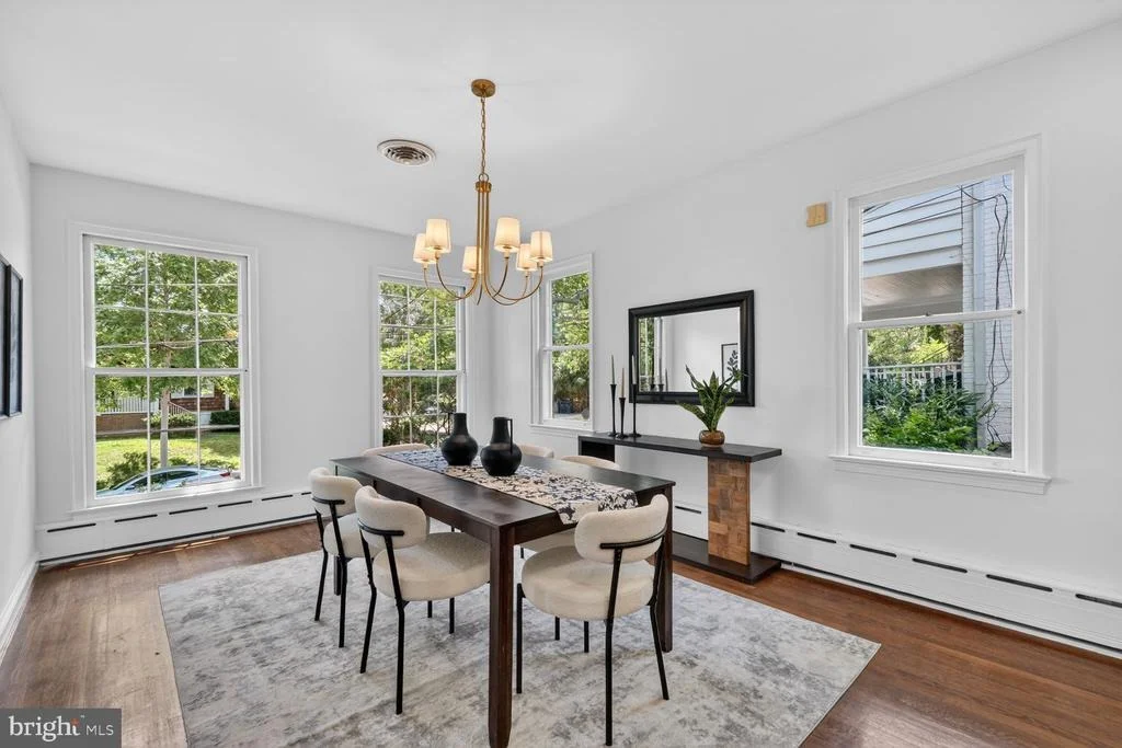 Photo of 4425 P STREET NW