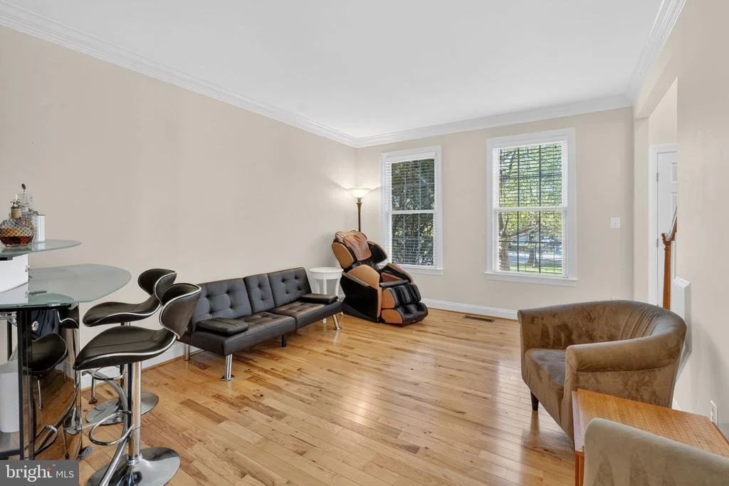 Photo of 42758 GLENSIDE DRIVE