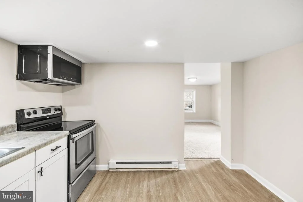 Photo of 18003 DAVIS LANE