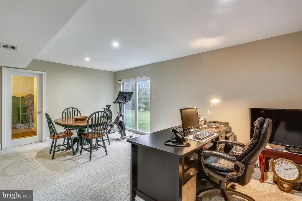 Photo of 8203 STRINGFELLOW PLACE