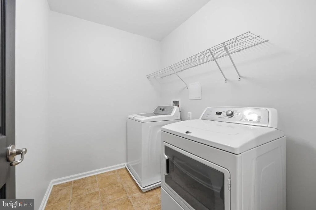 Photo of 2075 SPRING RUN CIRCLE