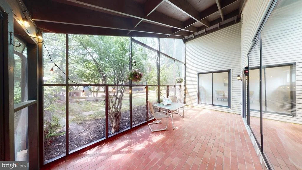 Photo of 11247 HANDLEBAR ROAD