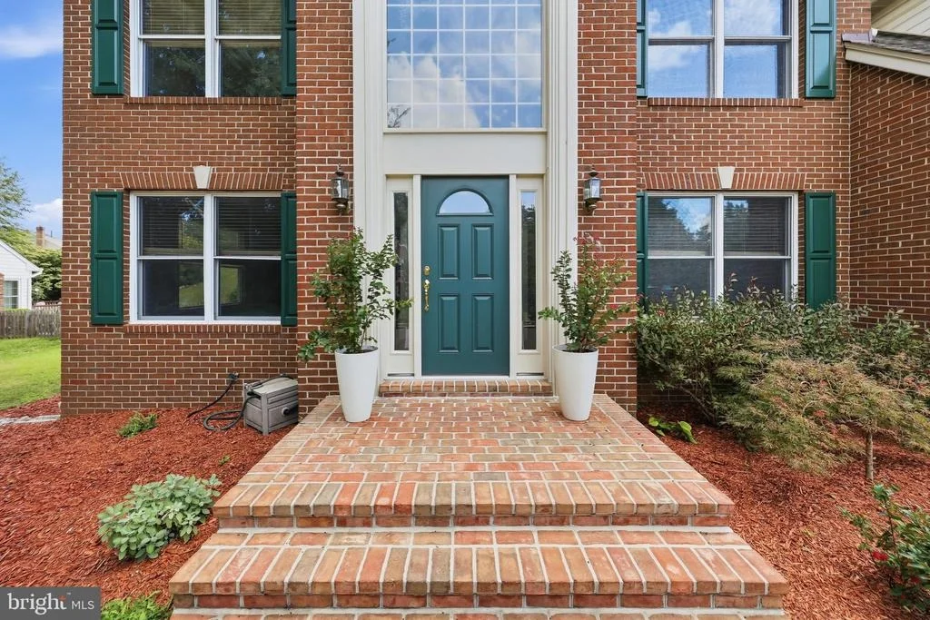 Photo of 6101 FIELDCREST DRIVE