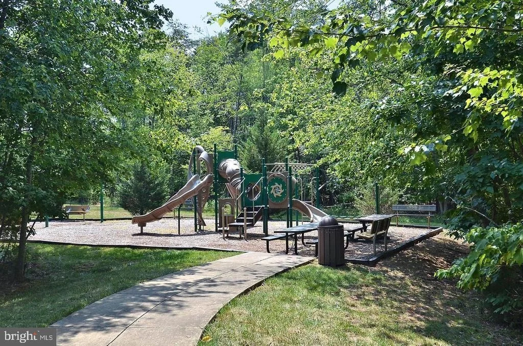 Photo of 15944 SPYGLASS HILL LOOP