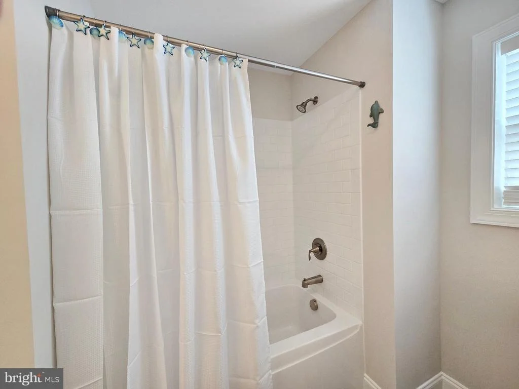 Photo of 33768 CATCHING COVE COURT