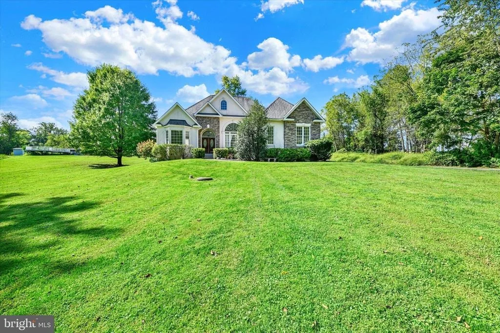 Photo of 10405 LYONS MILL ROAD