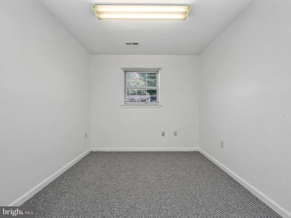 Photo of 1502 CEDARCREST LANE
