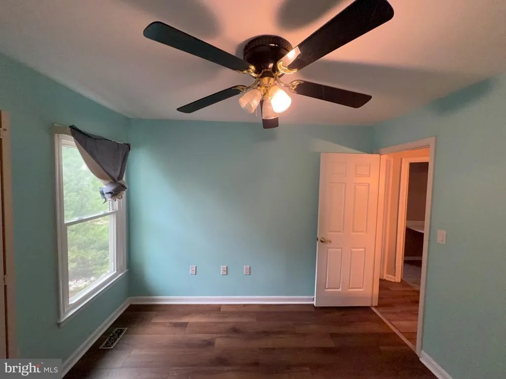 Photo of 9348 CREEKVIEW DRIVE