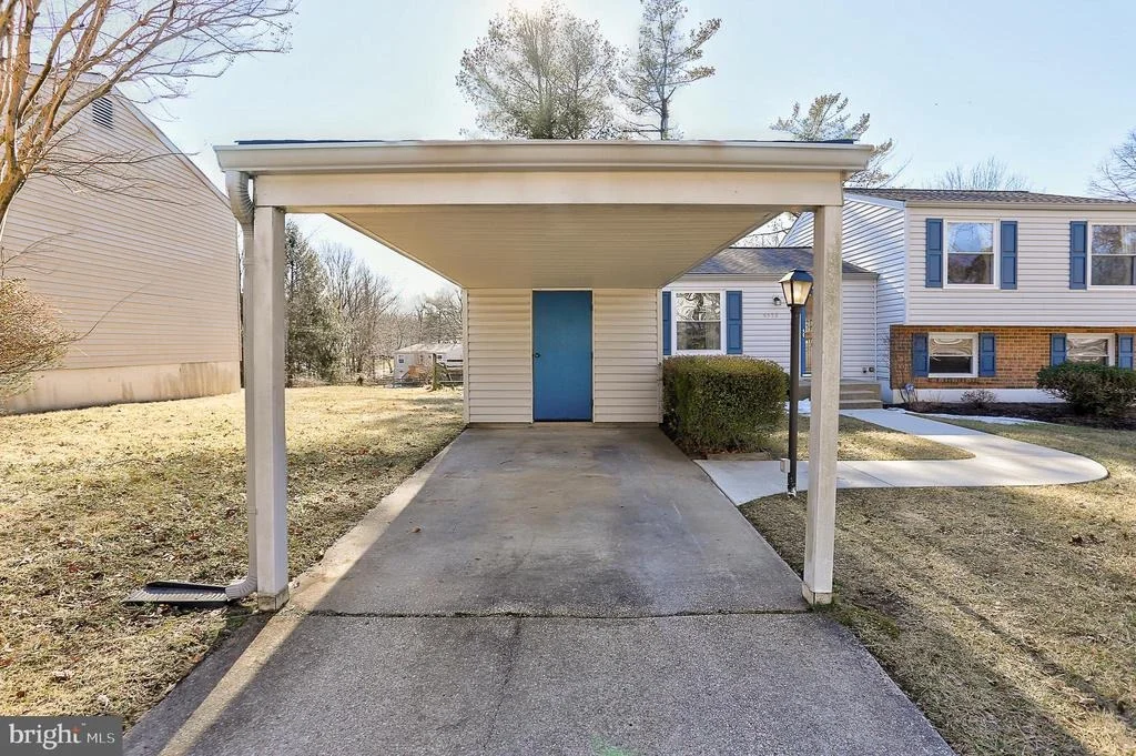 Photo of 6532 WINGFLASH LANE