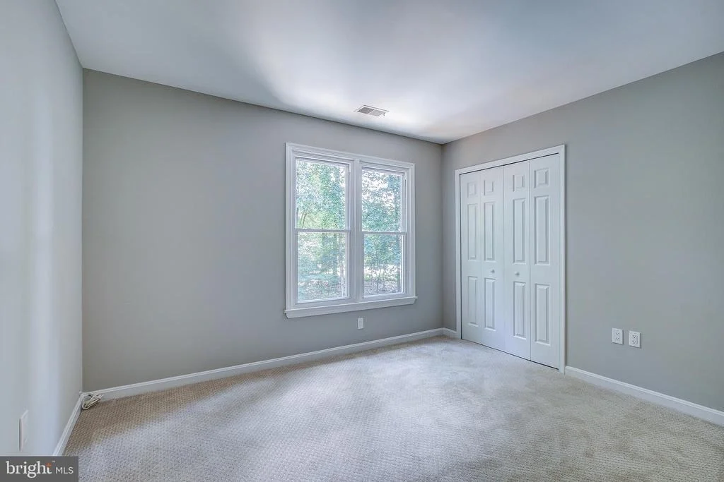 Photo of 7109 LONG VIEW ROAD