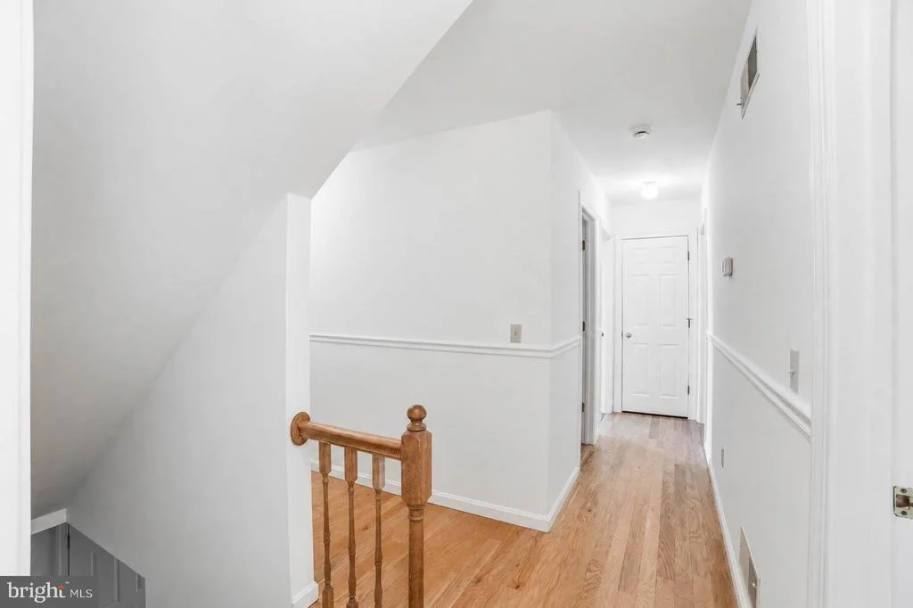 Photo of 28011 LINE ROAD