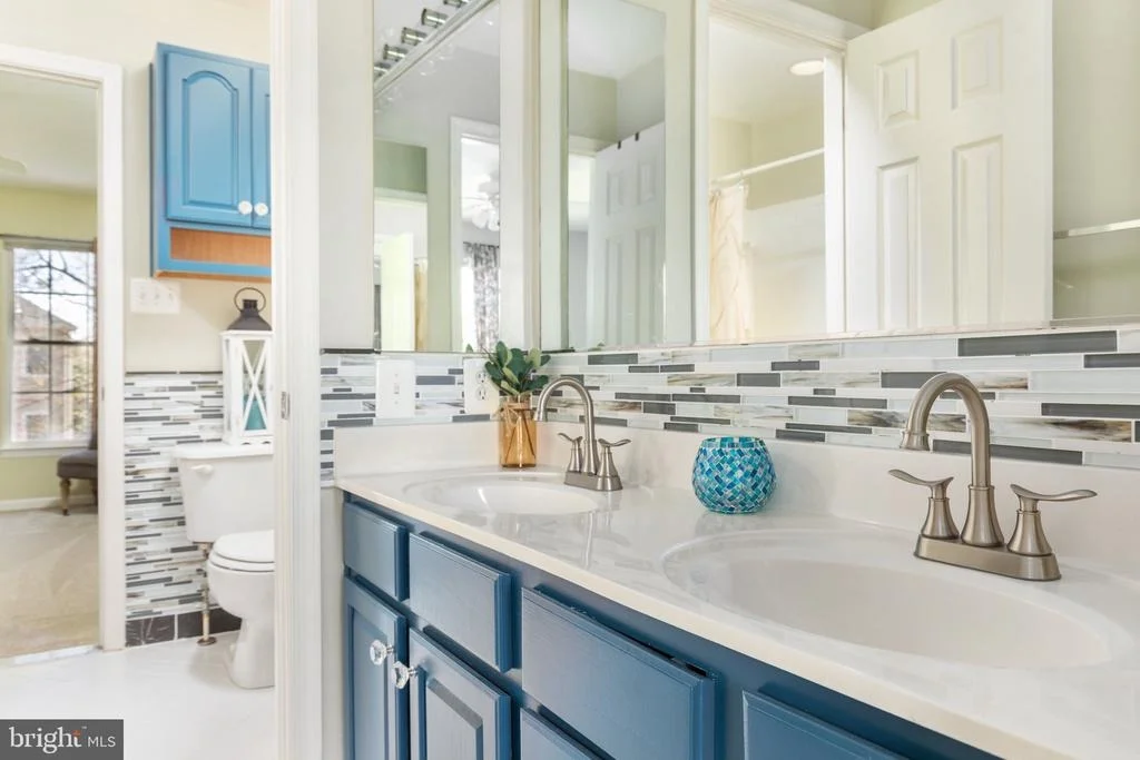 Photo of 7997 SEQUOIA PARK WAY