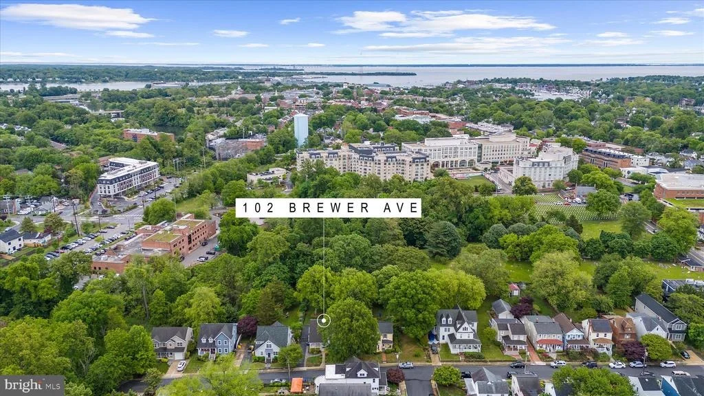Photo of 102 BREWER AVENUE