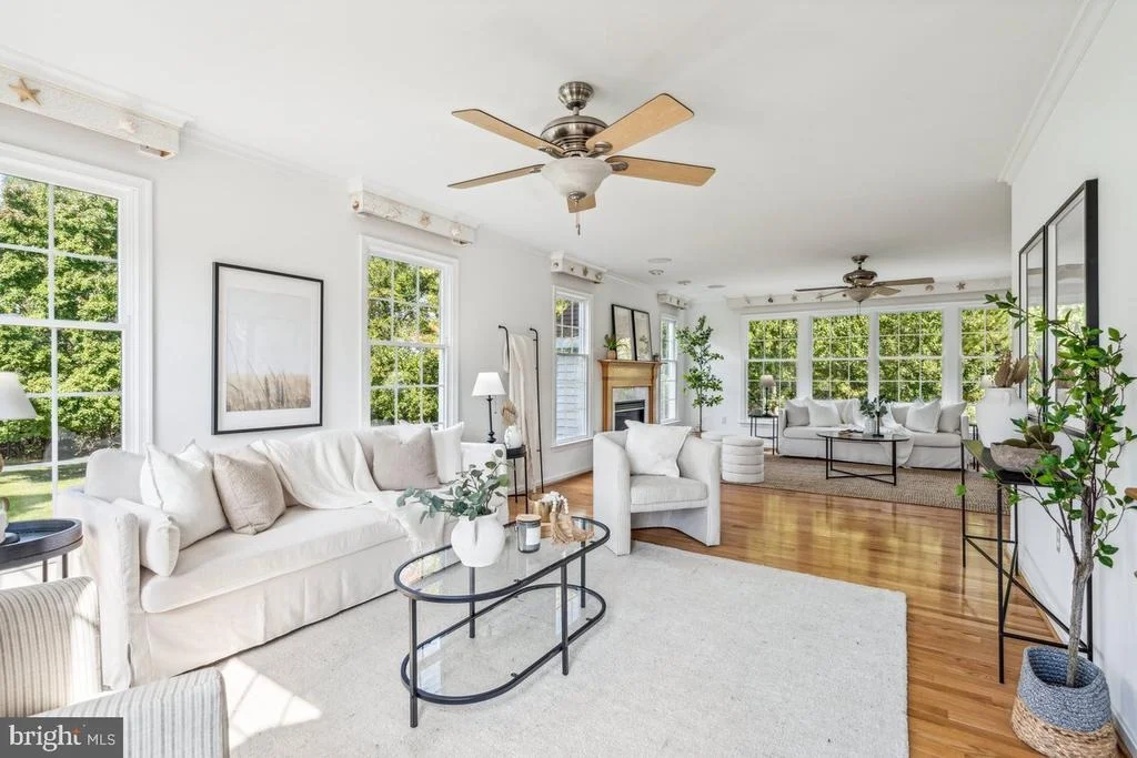 Photo of 1037 LINDFIELD DRIVE
