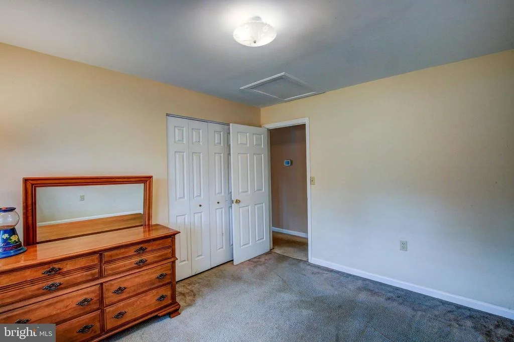 Photo of 4511 KINGS ROAD
