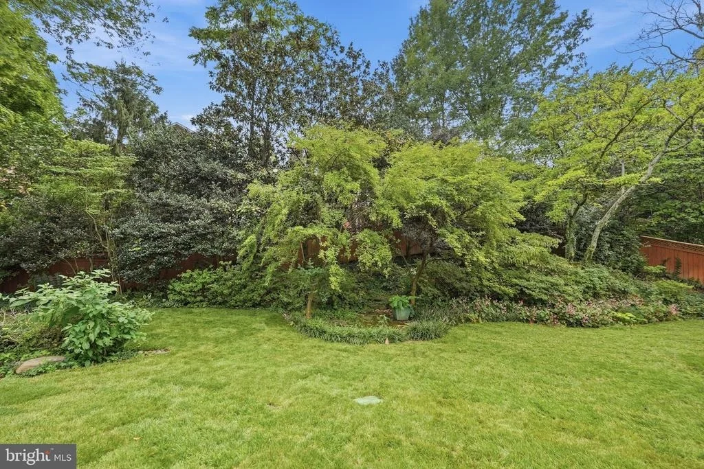Photo of 3400 SAYLOR PLACE