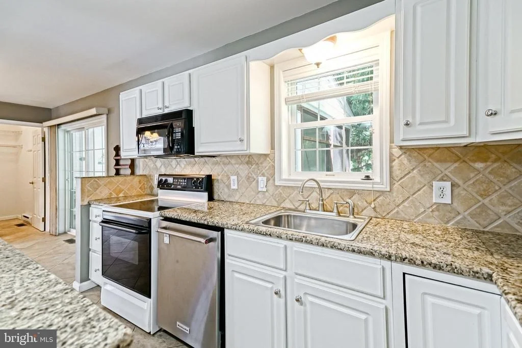 Photo of 102 MALLARD DRIVE