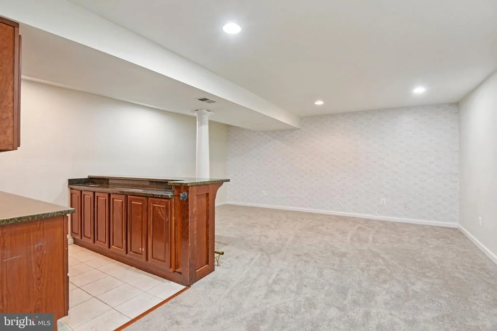 Photo of 6369 CLARIDGE DRIVE N