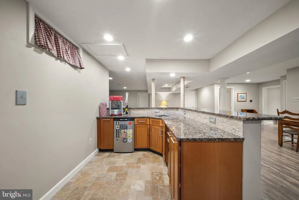 Photo of 4280 LAWNVALE DRIVE
