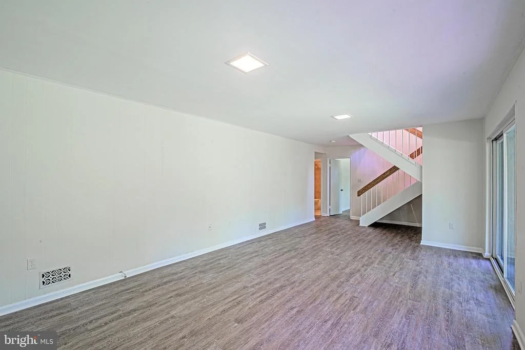 Photo of 11216 LEATHERWOOD DRIVE