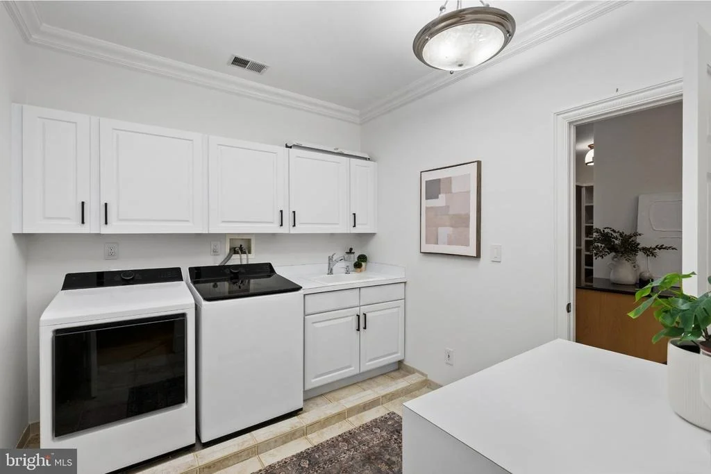 Photo of 3137 BLENDON ROAD