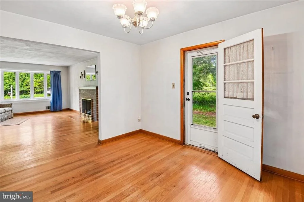 Photo of 1509 DUVALL ROAD