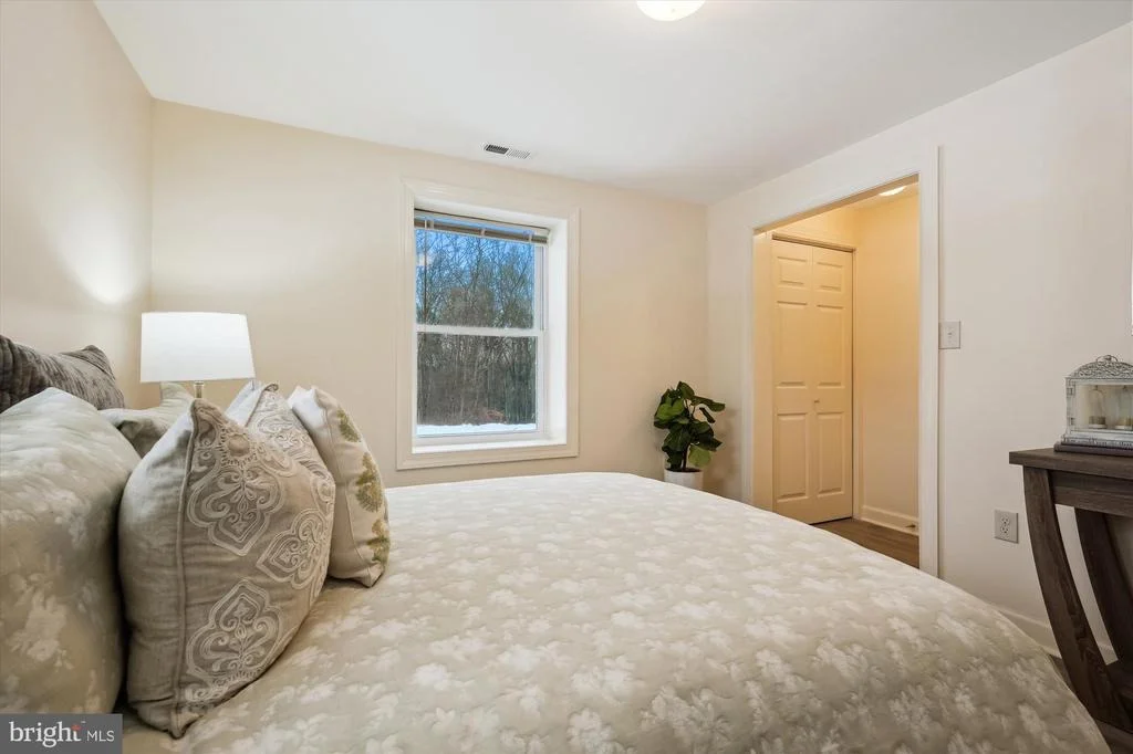 Photo of 6411 DAVIS ROAD