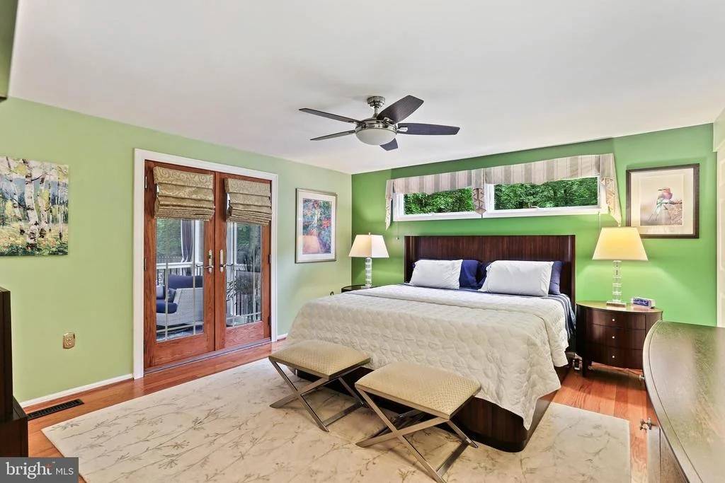 Photo of 10000 MADRONAWOOD DRIVE