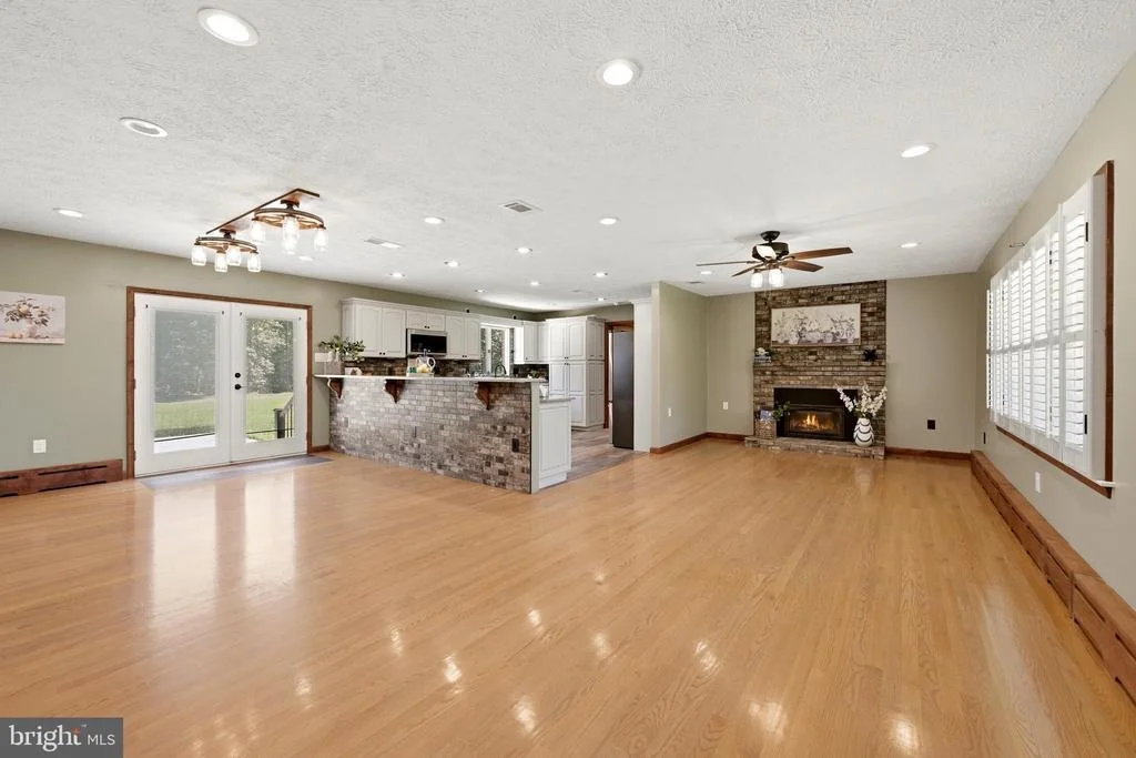 Photo of 210 JACKSON DRIVE
