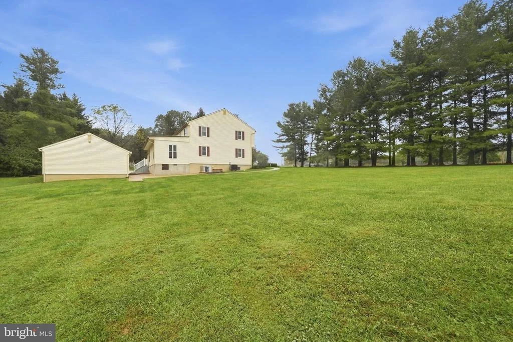 Photo of 1052 RIDGE ROAD