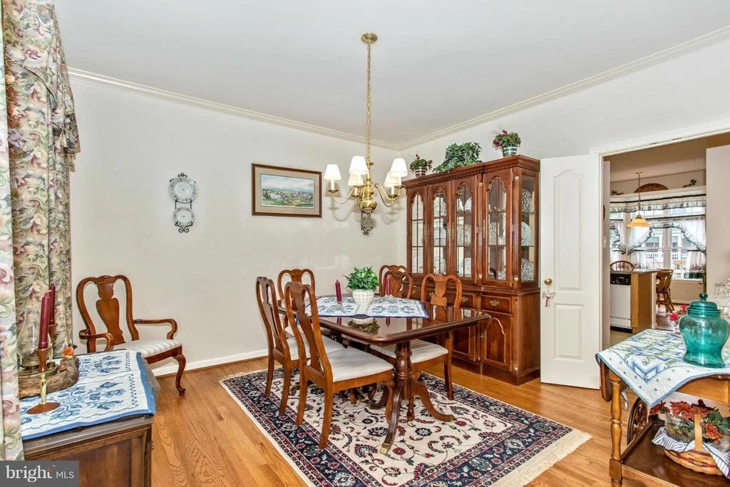 Photo of 2562 BEAR DEN ROAD