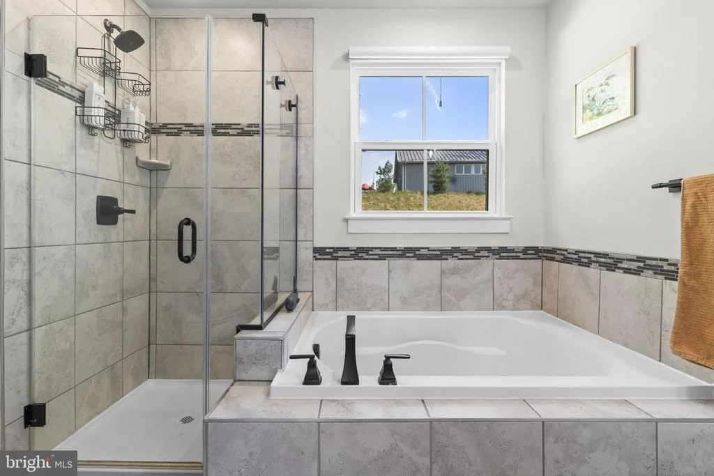 Photo of 2944 HERITAGE DRIVE