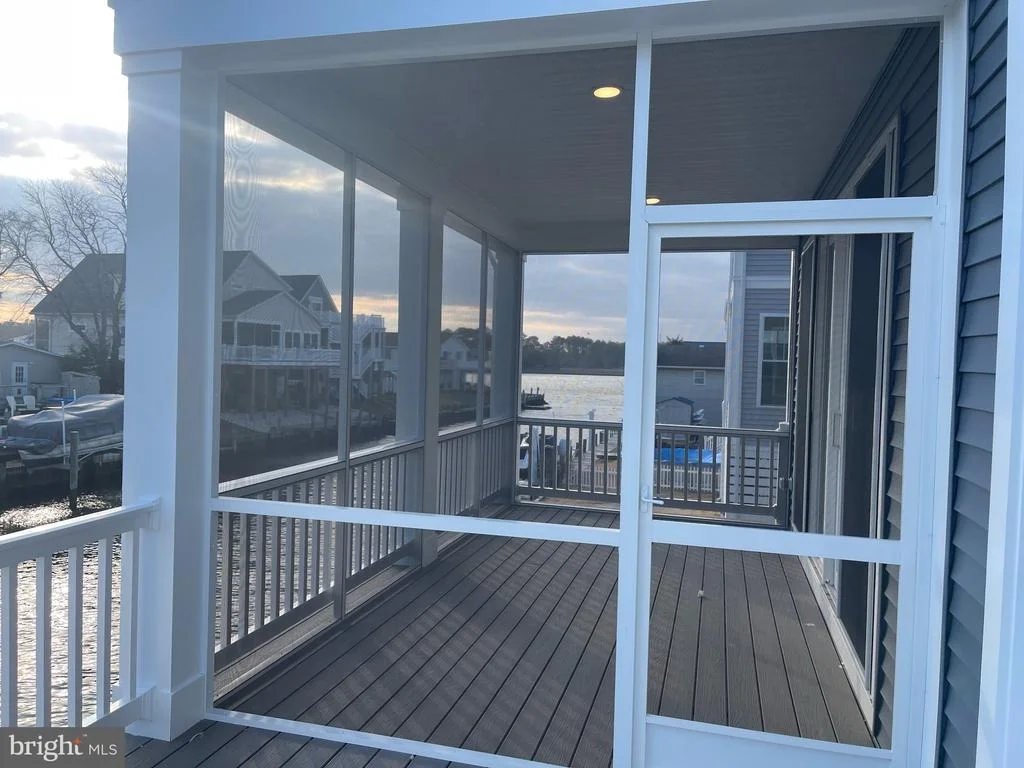Photo of 38235 PINEY POINT ROAD