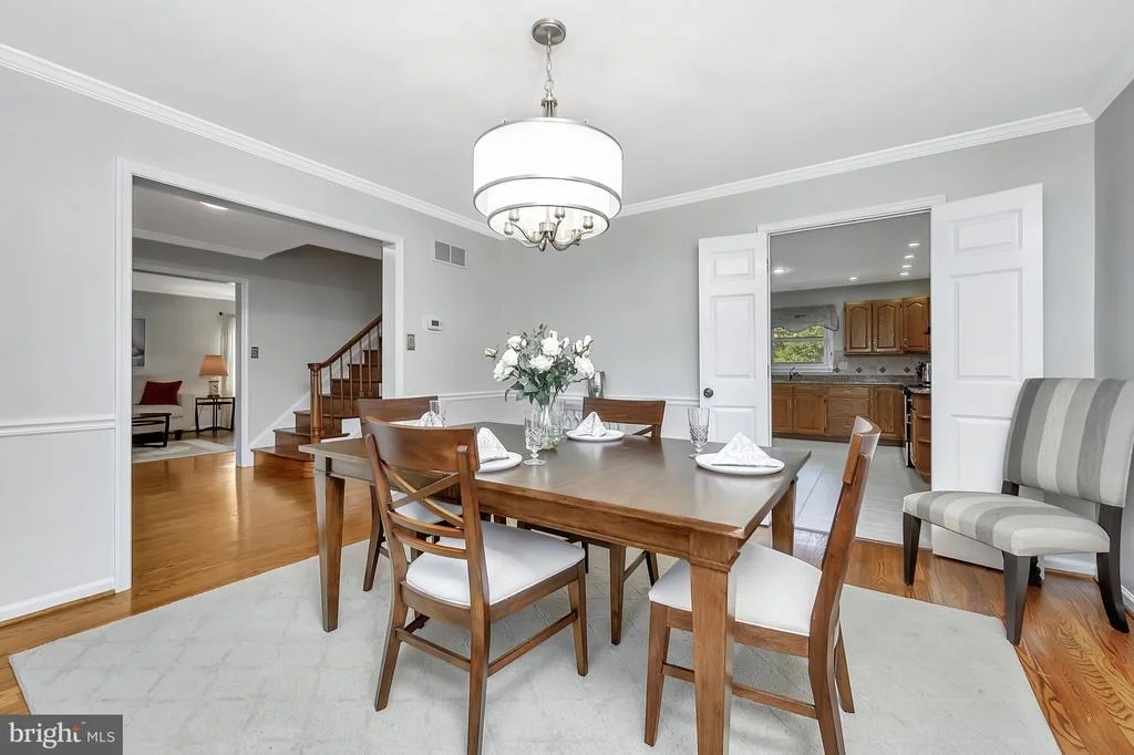 Photo of 19 TENBY CHASE DRIVE