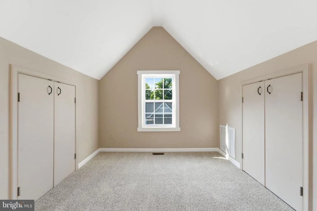 Photo of 1106 MONROE STREET