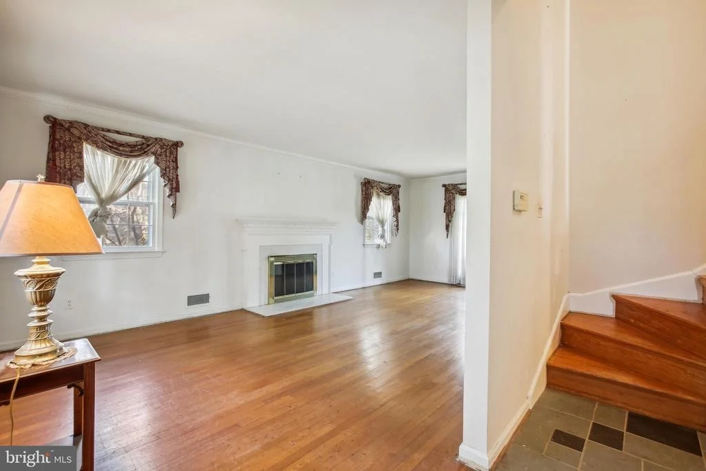 Photo of 1114 CROTON DRIVE