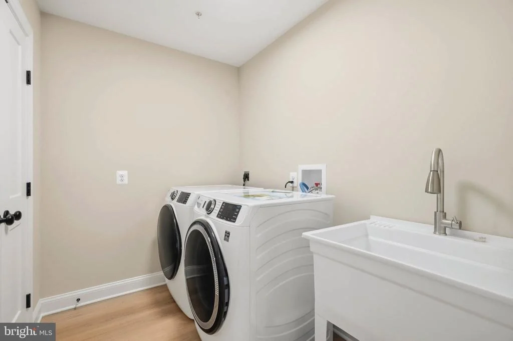Photo of 2108 DENNINGS ROAD