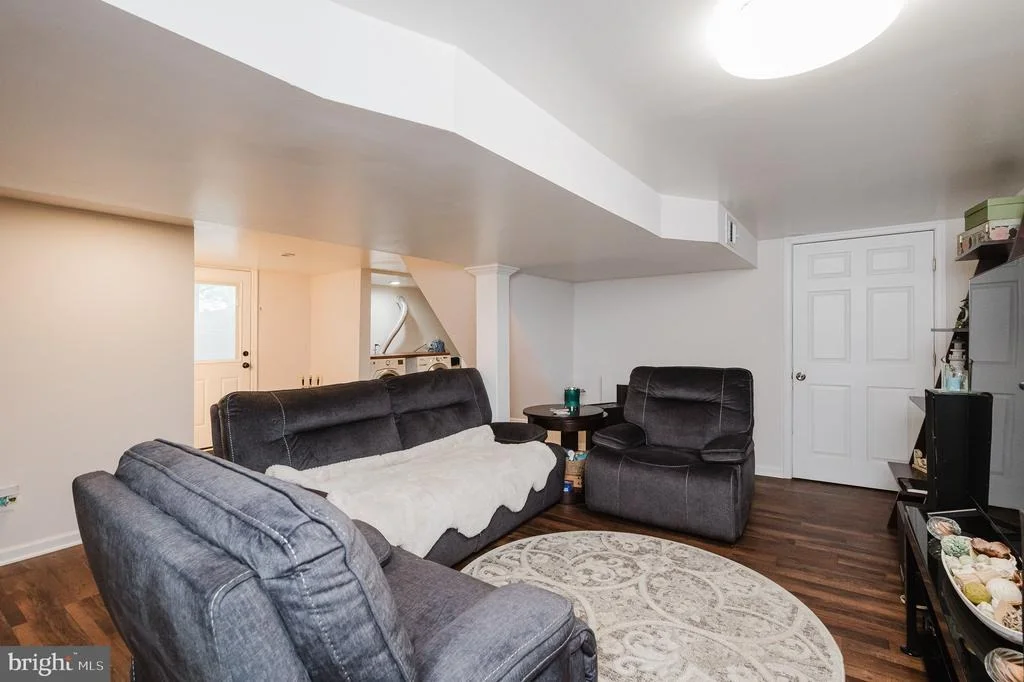 Photo of 403 WEBB LANE