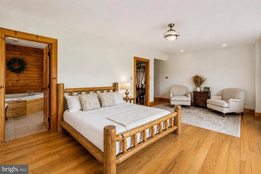 Photo of 282 LAKEFRONT LINKS DRIVE