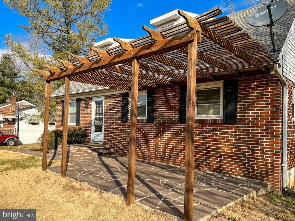 Photo of 18224 LAPPANS ROAD