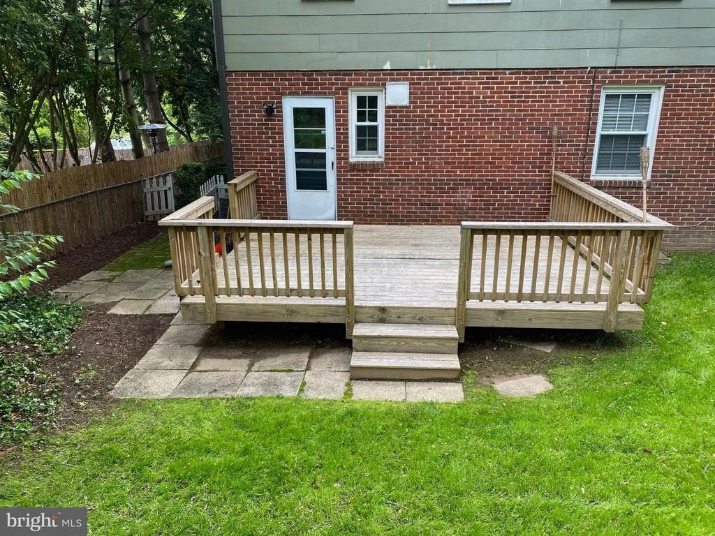 Photo of 9303 GLENVILLE ROAD