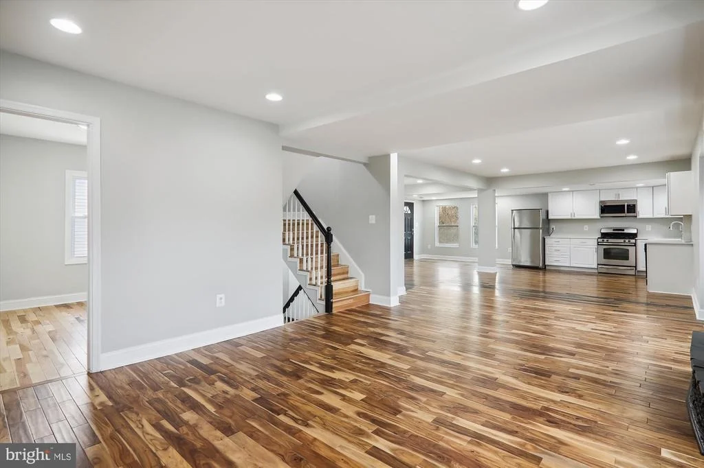Photo of 7901 DARCY ROAD