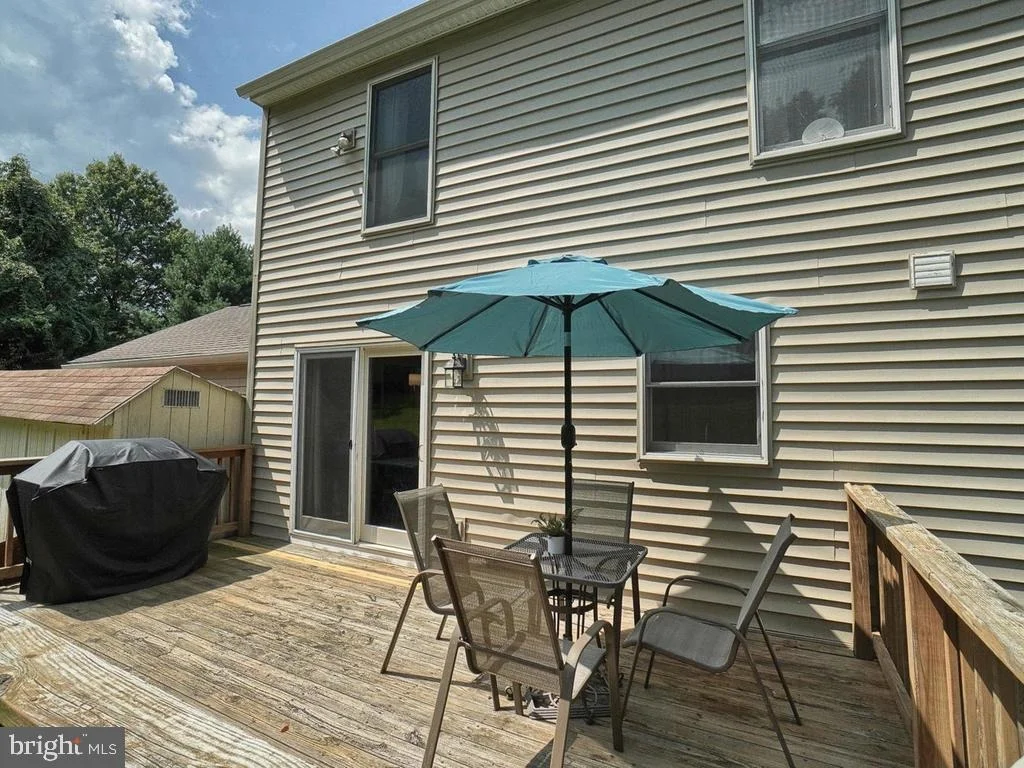Photo of 4626 FELDSPAR ROAD